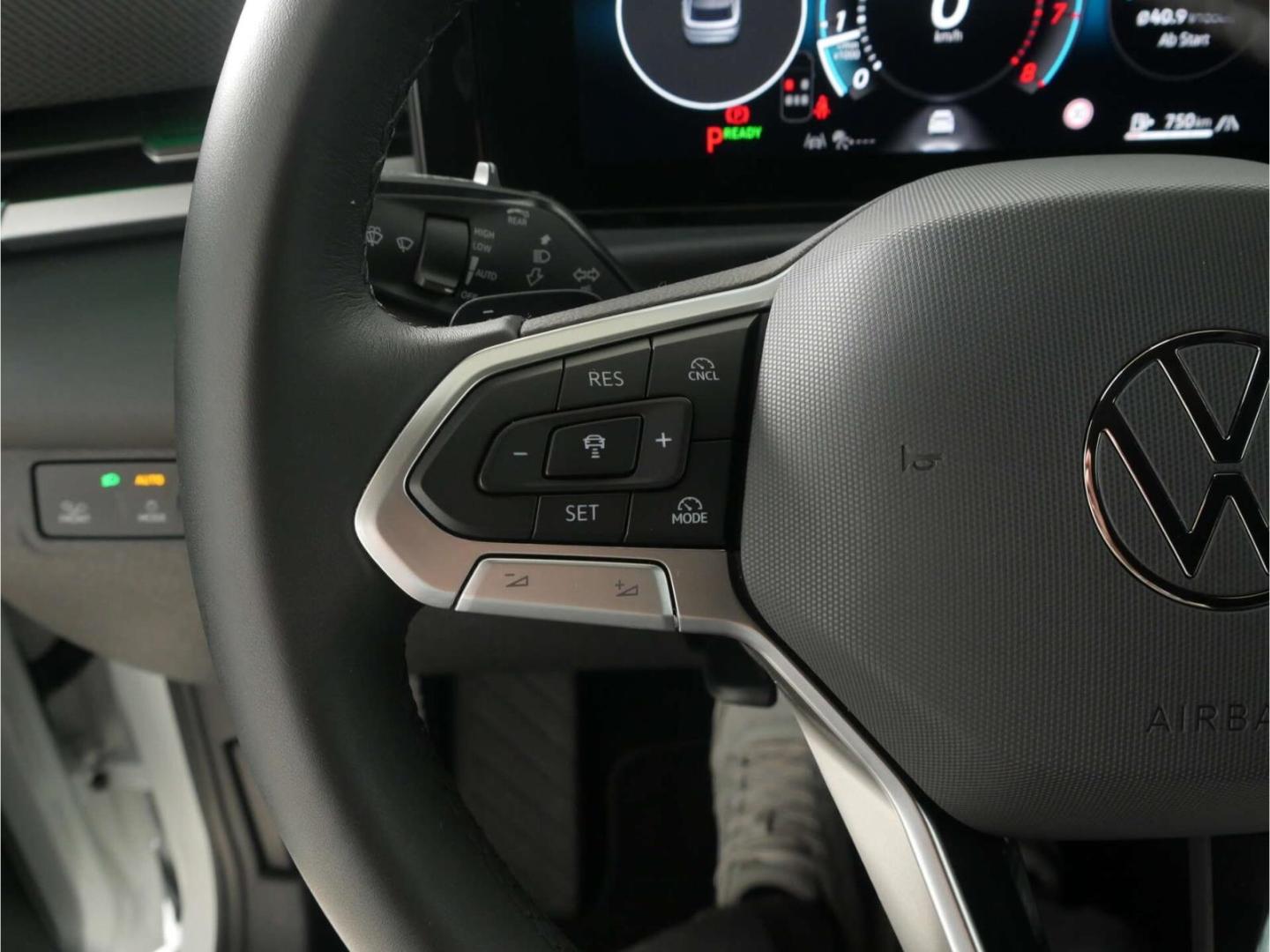 Volkswagen T-Roc 1.5 eTSI Style Black DSG NAV/LED/Easy Open, миниатюра 15
