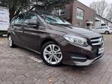 Mercedes-Benz B180 DCT SCORE PANORAMA LED SITZHZG. PDC TEMPO. - Mercedes-Benz B 180 Gebrauchtwagen in Hamburg