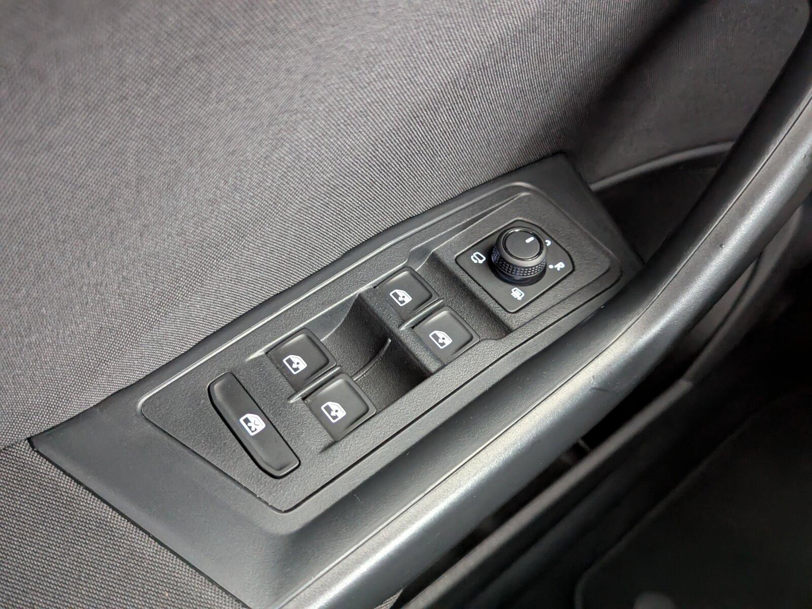 Volkswagen T-Roc 1.5 TSI Life DSG LED+CARPLAY+SHZ+PDC+Klima, миниатюра 23