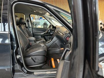 Ford S-Max *7-SITZER*KEYLESS*MEMORY*ALCANTARA*CAM*NAV
