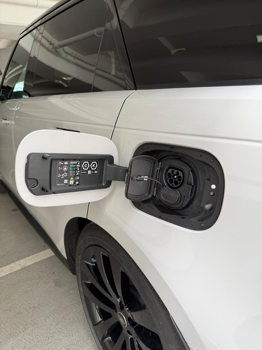 Land Rover Range Rover Sport 3.0 P460e PHEV AWD Automat...