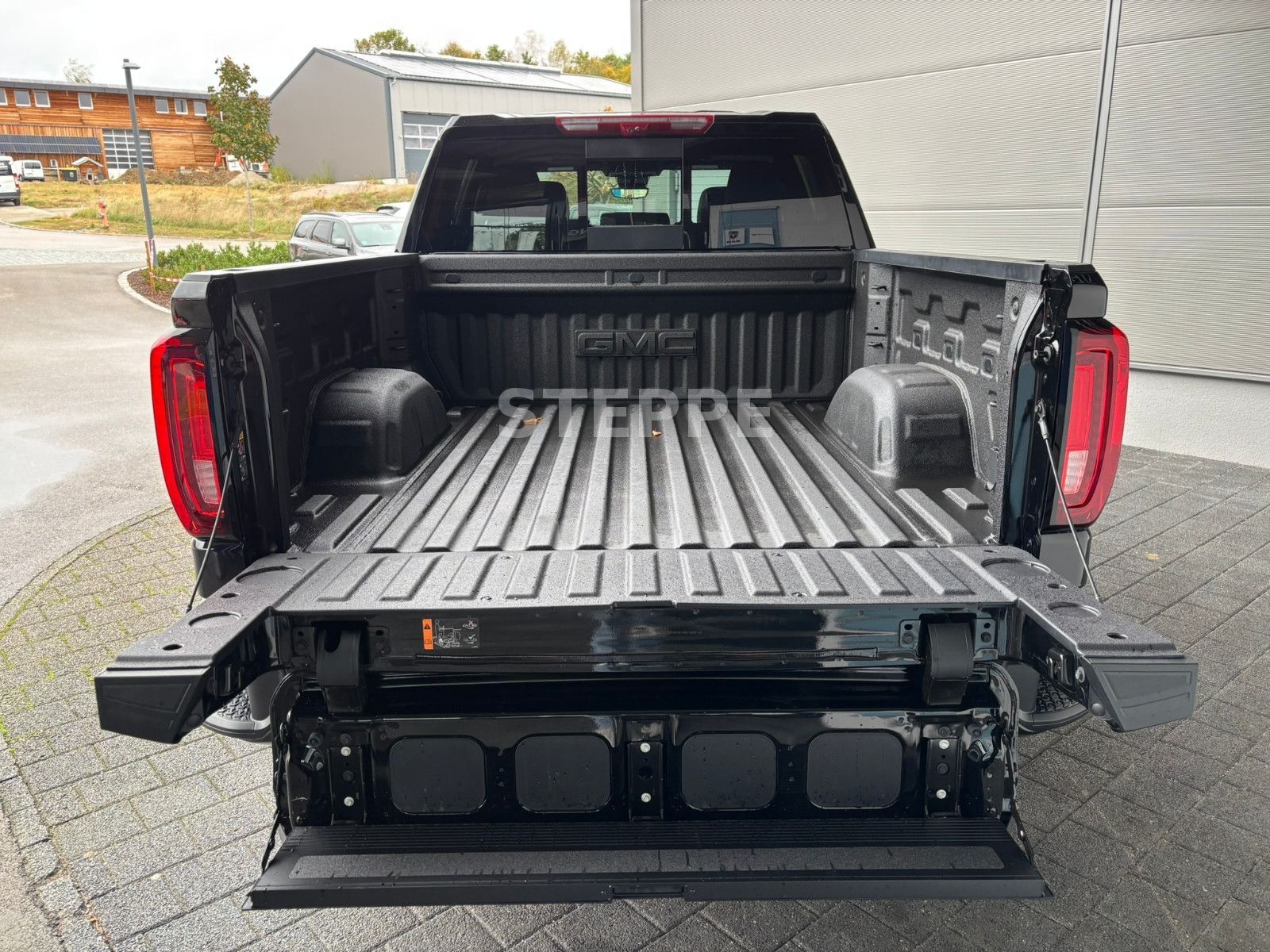 Gmc Sierra 1500 AT4 6.2V8 Crew Cab MY26 AHK 20"Alu