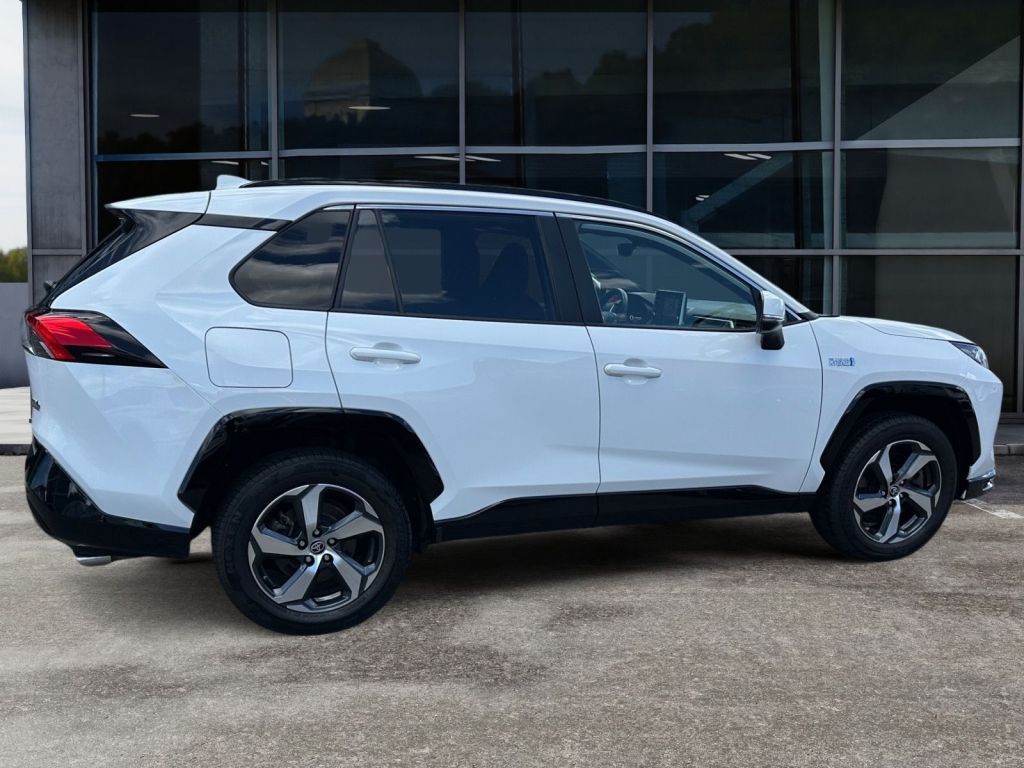 Fahrzeugabbildung Toyota RAV 4 Plug-in-Hybrid Technik-Paket
