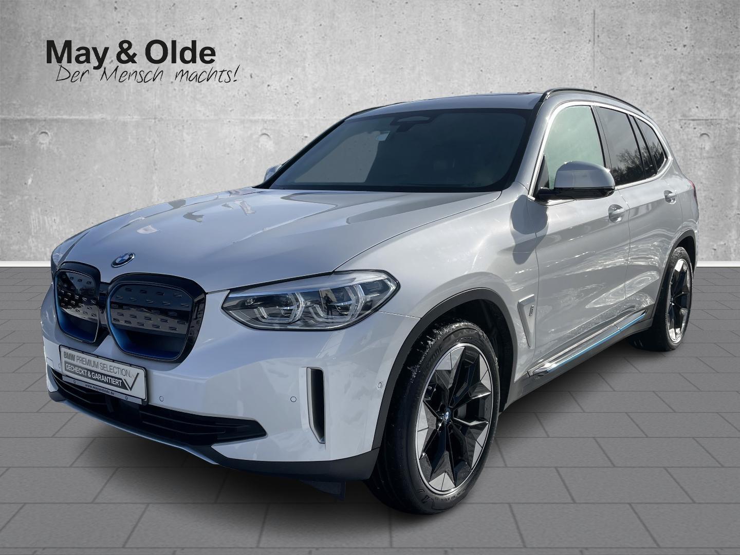 BMW iX3 HUD AD AHK-klappbar AHK El. Fondsitzverst. N