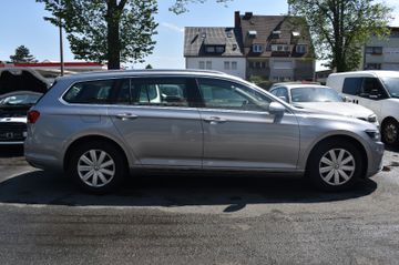 Volkswagen Passat Variant - 7