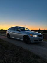 BMW e91 330d X-Drive LCI N57 - BMW 330: E91 330d
