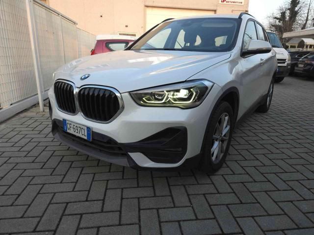BMW X1 sDrive16d Advantage imagem 2
