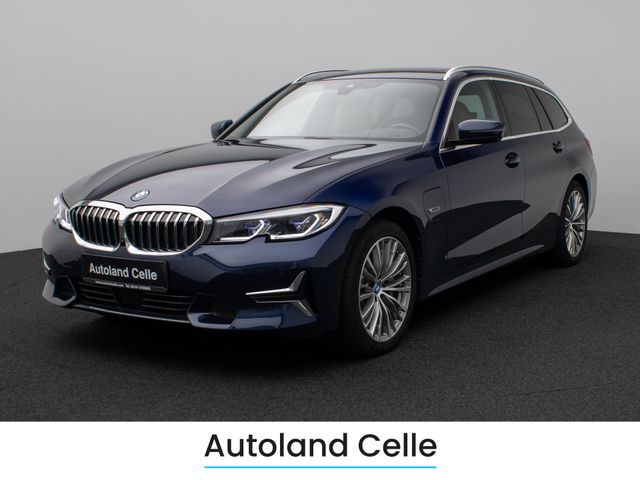 BMW 330e xD Luxury Line Panorama HUD Individual Voll