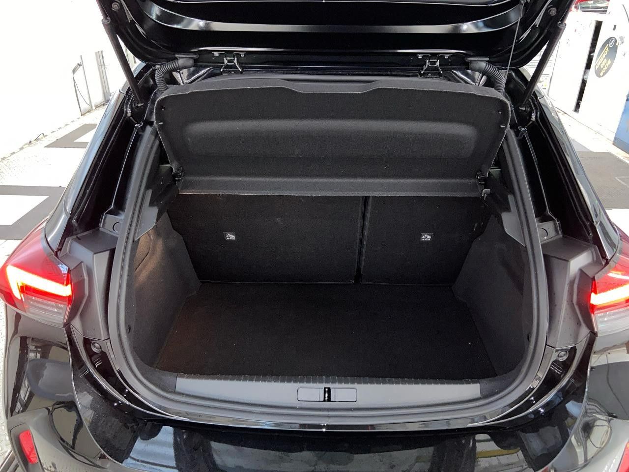 Fahrzeugabbildung Opel Corsa F GS 1.2L 130 PS Automatik/NAVI/Allwetter!