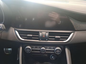 Alfa Romeo Giulia 2.9 V6 Bi-Turbo Quadrifoglio Kam.+KeyLess