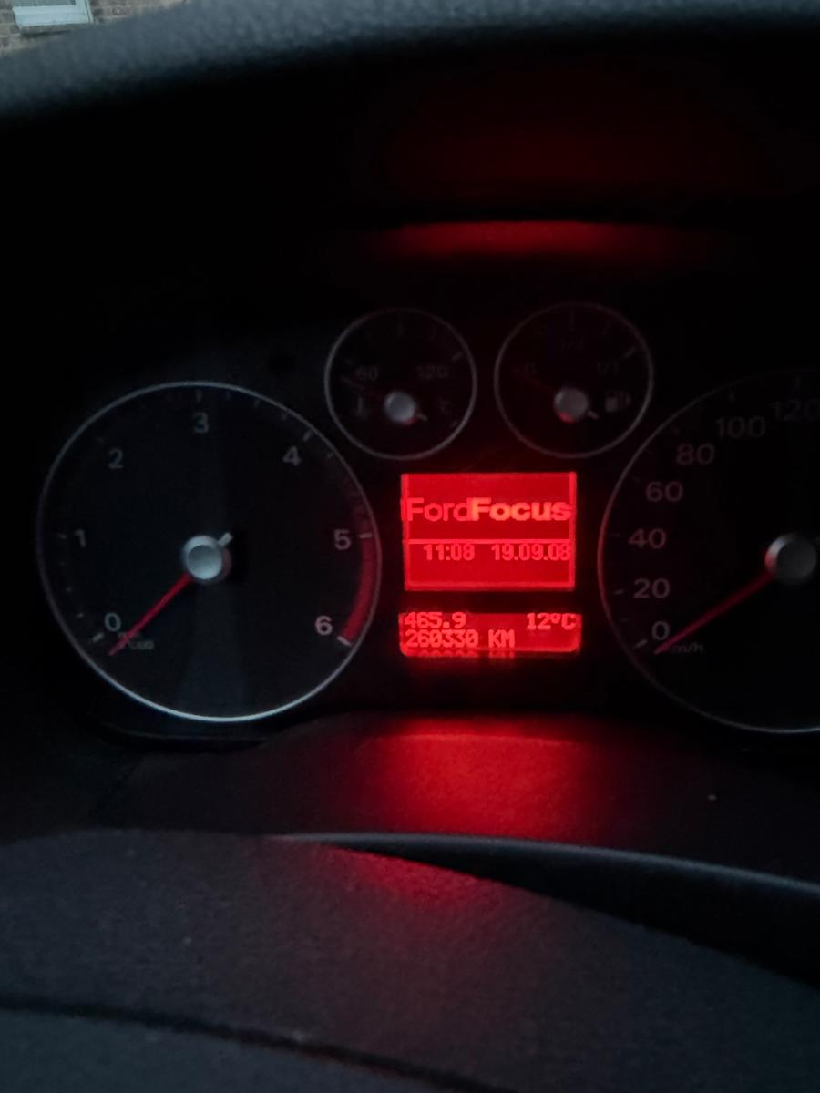 Ford Focus 2007 — photo 10