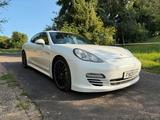 Porsche Panamera Platinum Edition 3.0 300 PS - Porsche Panamera mit Diesel-Antrieb: Limousine, 3.0