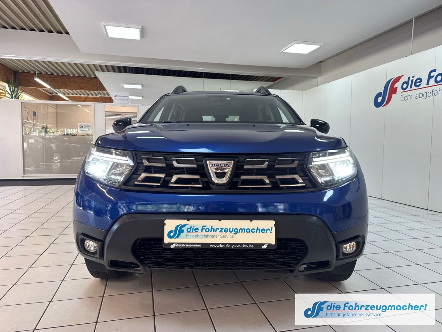 Fahrzeugabbildung Dacia Duster II Comfort 4WD EXPORT SHZ Temp PDC Bergan