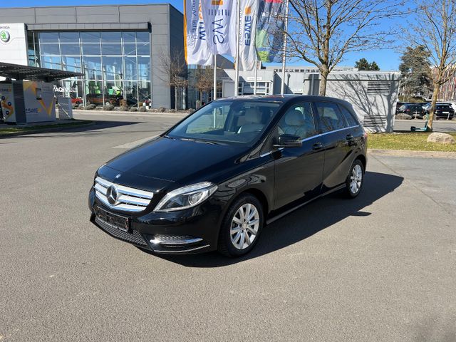 Mercedes-Benz B 180  Automatik*Klima*Navi*Xenon*SzHz*