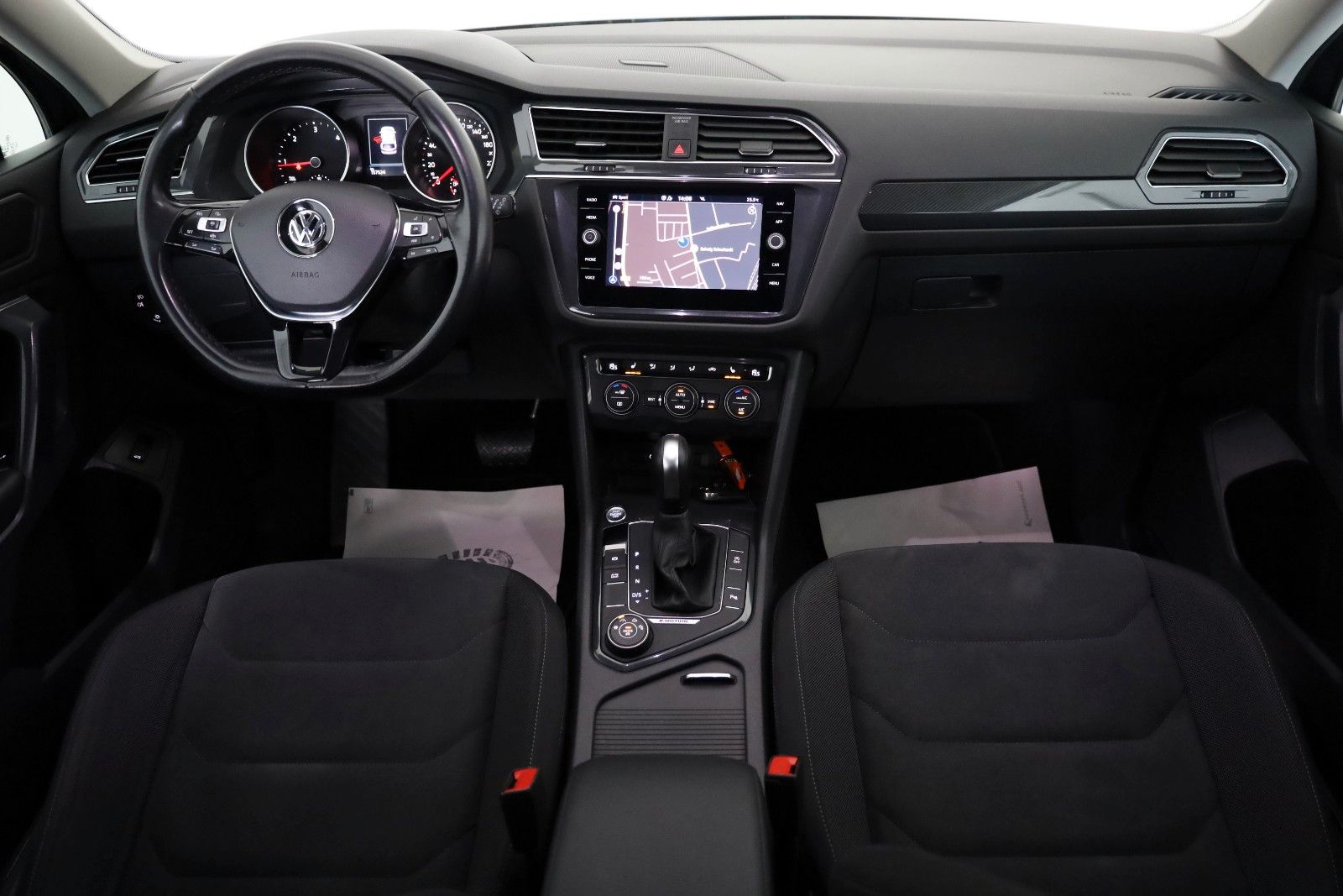 Fahrzeugabbildung Volkswagen Tiguan Allspace Highline 4M Navi,LED,ACC,abn.AHK