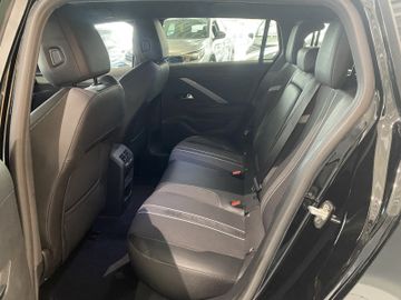 Bild 6 Opel Astra GS ST NAVI/SHZ+LHZ/PDC vo+hi+360Cam/LED