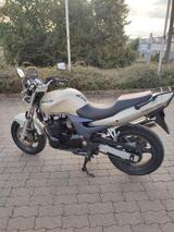 Kawasaki ZR-7   ZR750F - Angebote