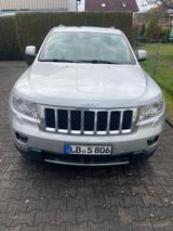 Jeep Grand Cherokee Overland 5.7 V8 HEMI Automati... - Jeep mit Benzin-Antrieb: Allradantrieb, Geländewagen