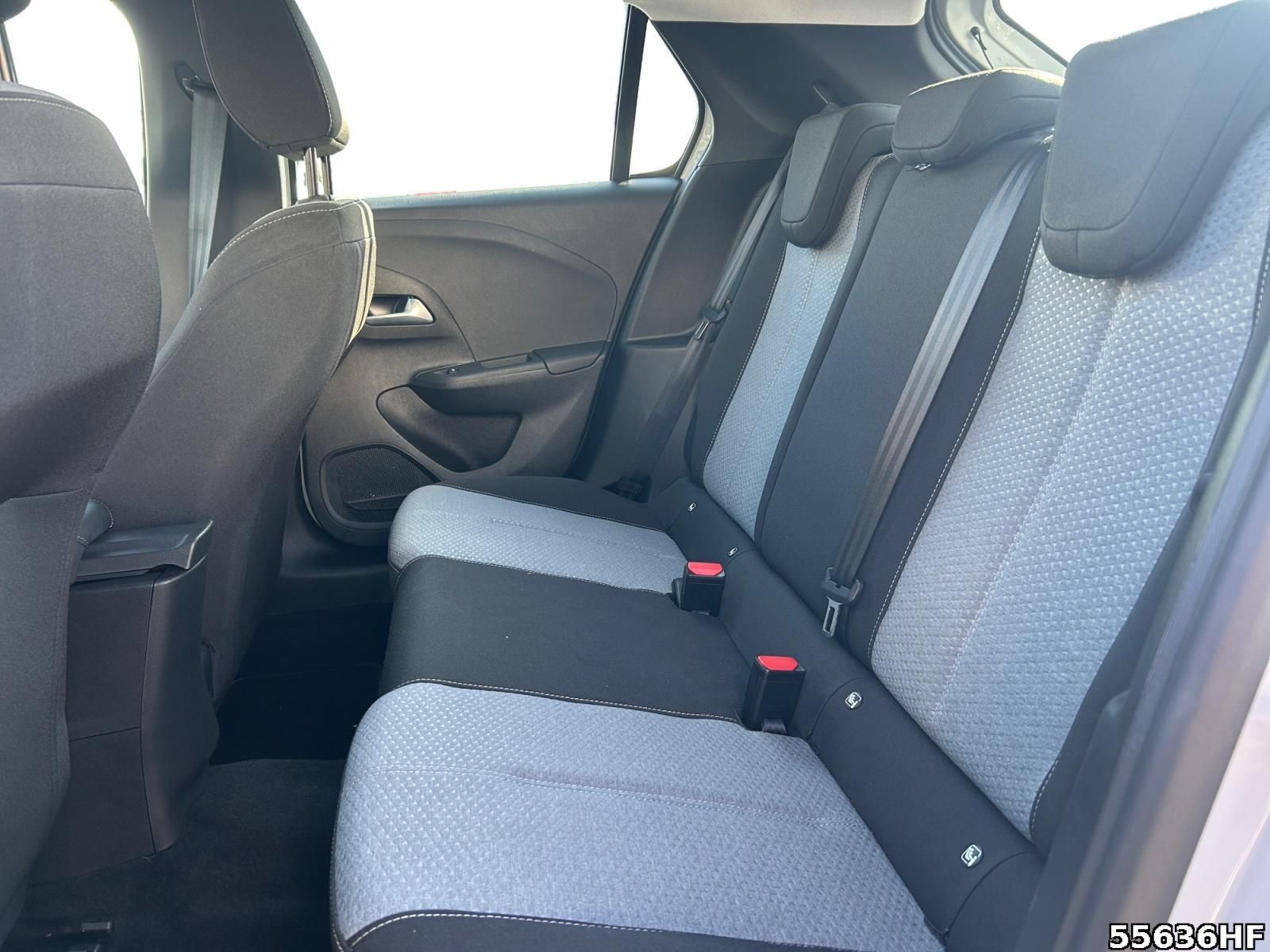 Fahrzeugabbildung Opel Corsa F Edition 100 PS MT