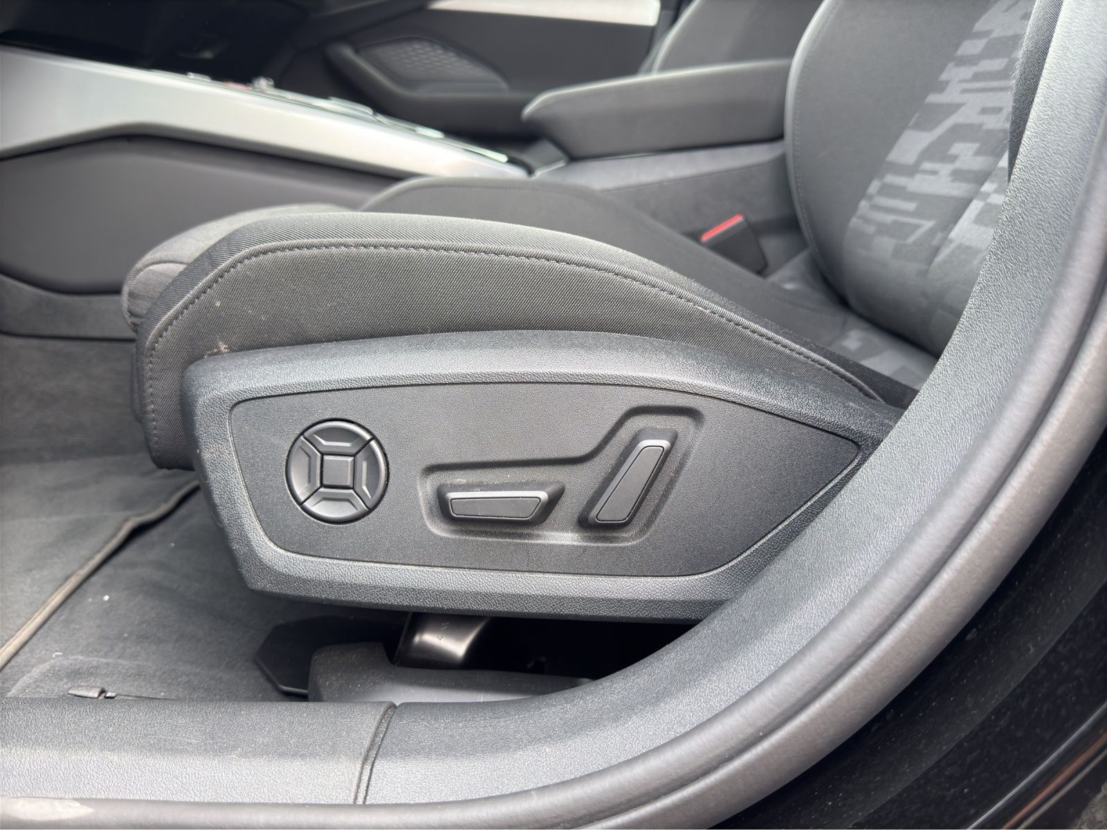 Audi A6 - Bild 22