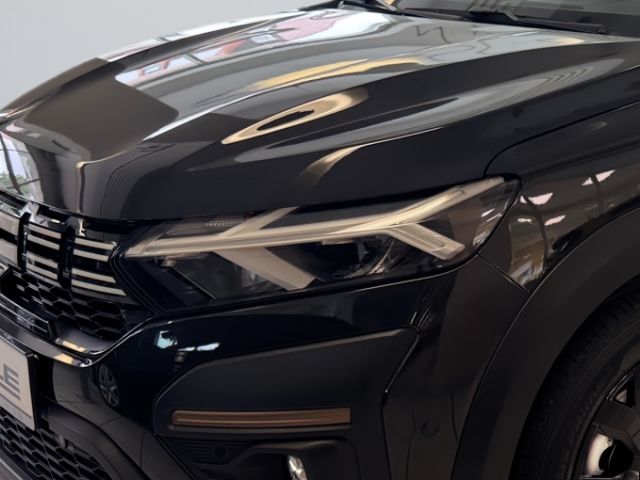 Fahrzeugabbildung Dacia Jogger Extreme 1.0 TCe 110 EU6e 7-Sitzer Navi Ka