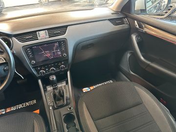MYAUTOCENTER – Gebraucht- und Jahreswagen mit Werkstattservice in Pfaffenhofen Skoda Octavia Combi Scout 4x4 *TÜV Neu*TOP Zustand*
