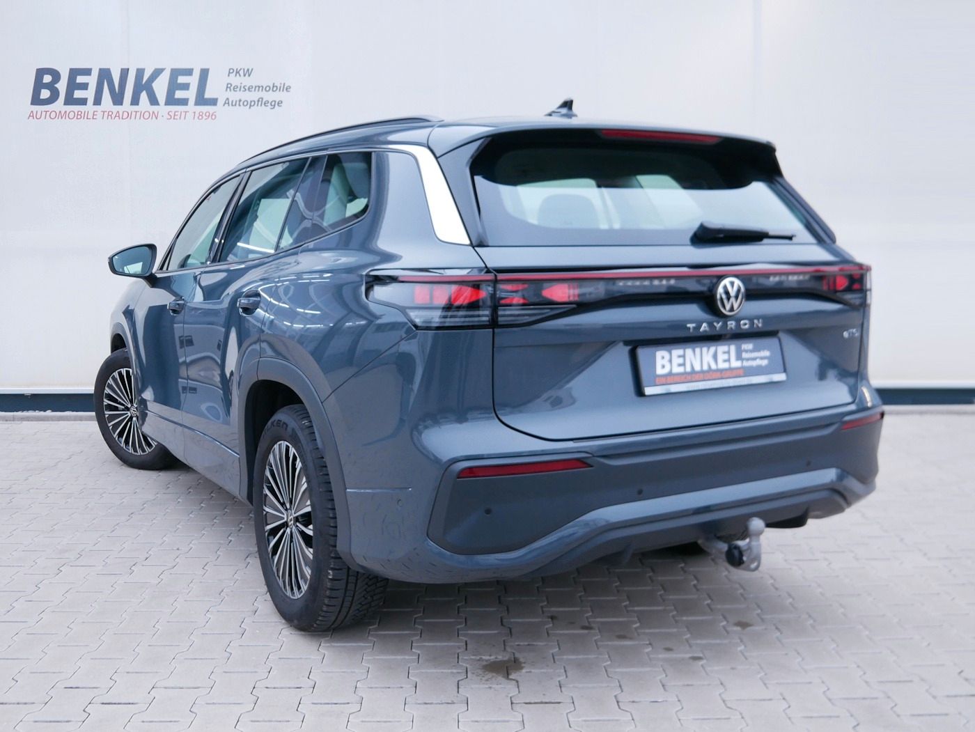 Fahrzeugabbildung Volkswagen Tayron 1.5 Life NEU55T 7-Sitzer Matrix AHK Kamer