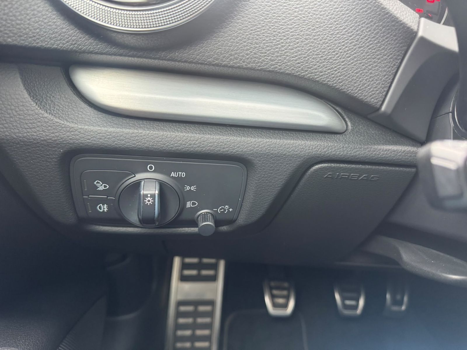 Fahrzeugabbildung Audi A3 Cabriolet quattro S Line Navi+Xenon+LED