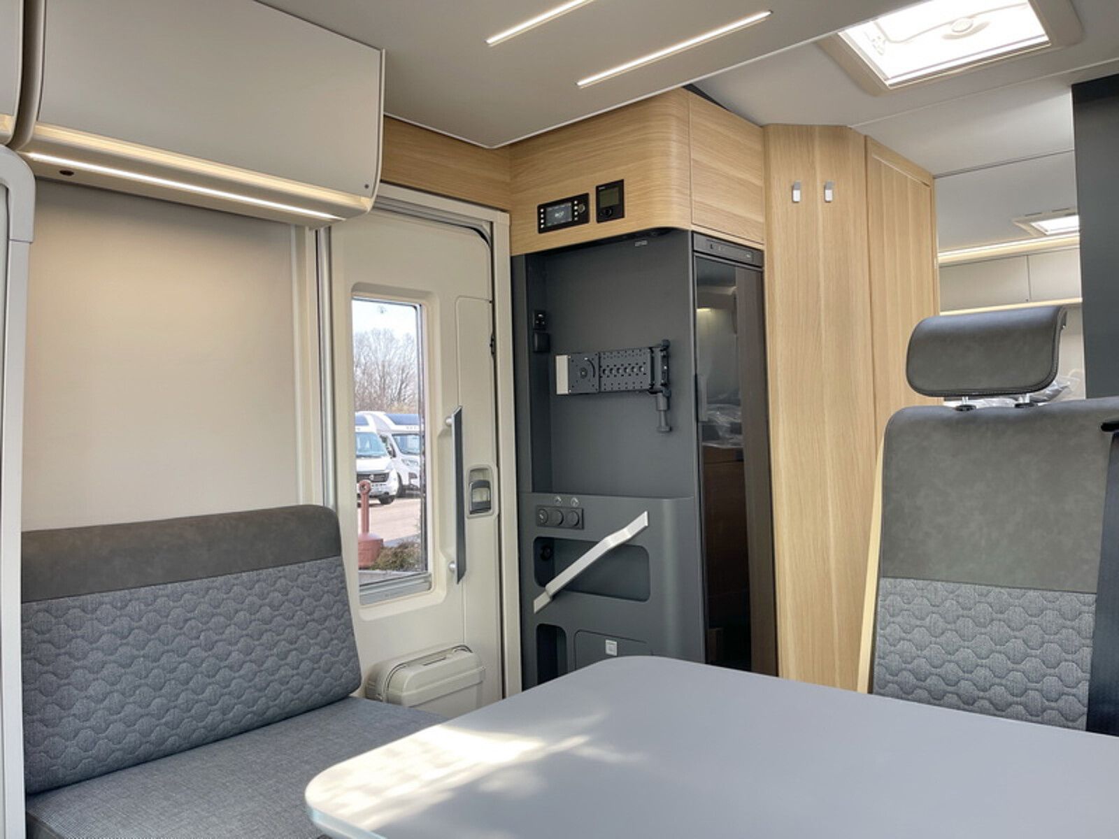 Fahrzeugabbildung Adria Matrix Axess 670 SL ALL IN UNIOPTIK* AKTION