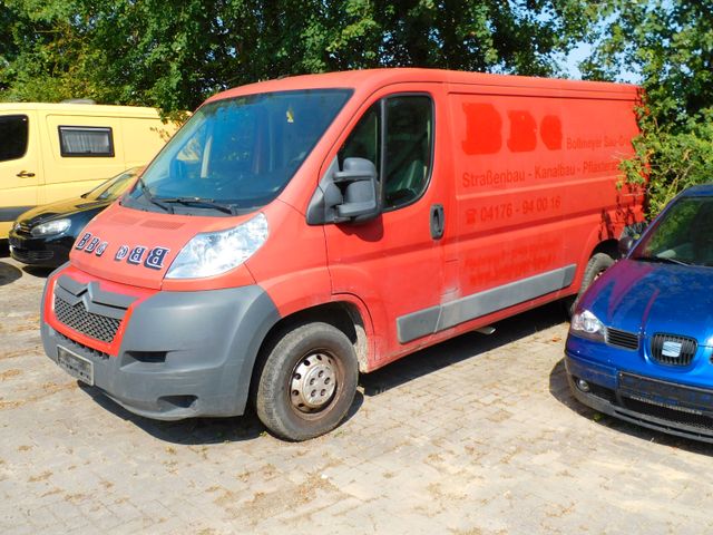 Foto: CITROEN Jumper nur für Gewerbe und Export (Fahrzeug-Nummer 461874983)