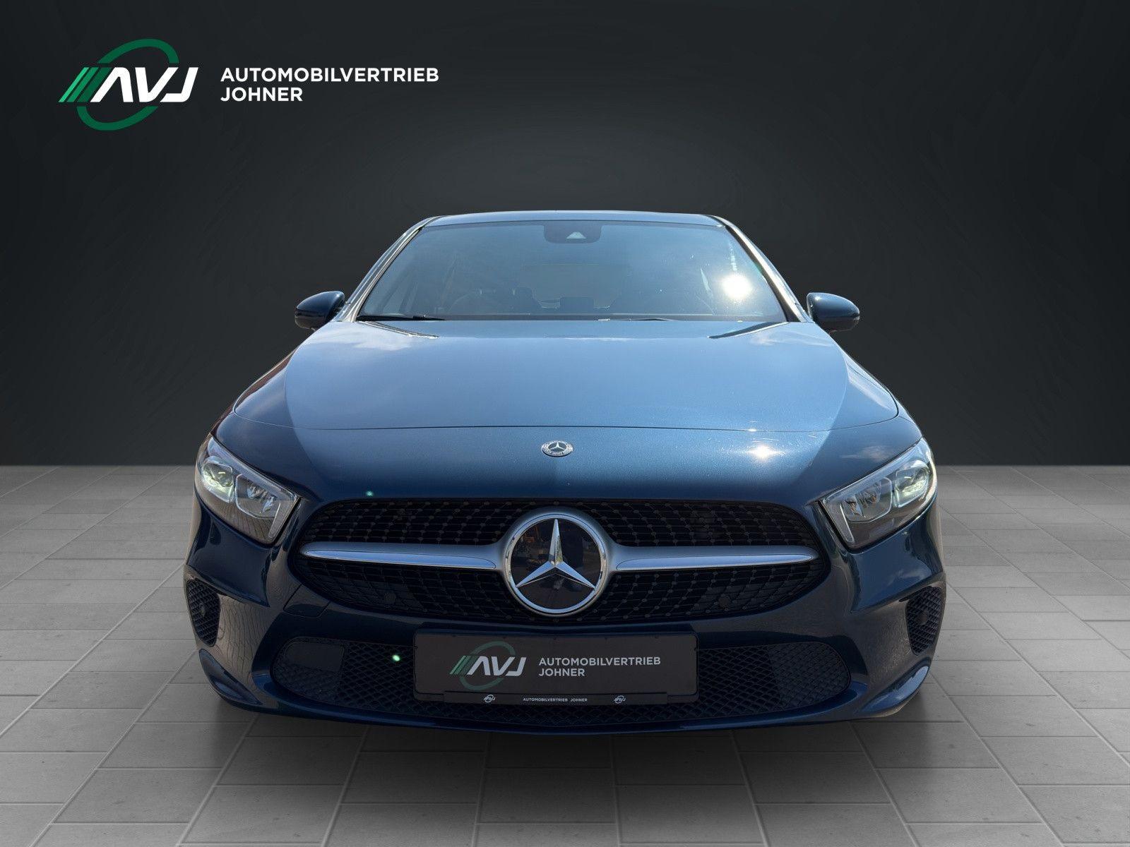 Mercedes-Benz A-Class Progressive MBUX LED, миниатюра 8