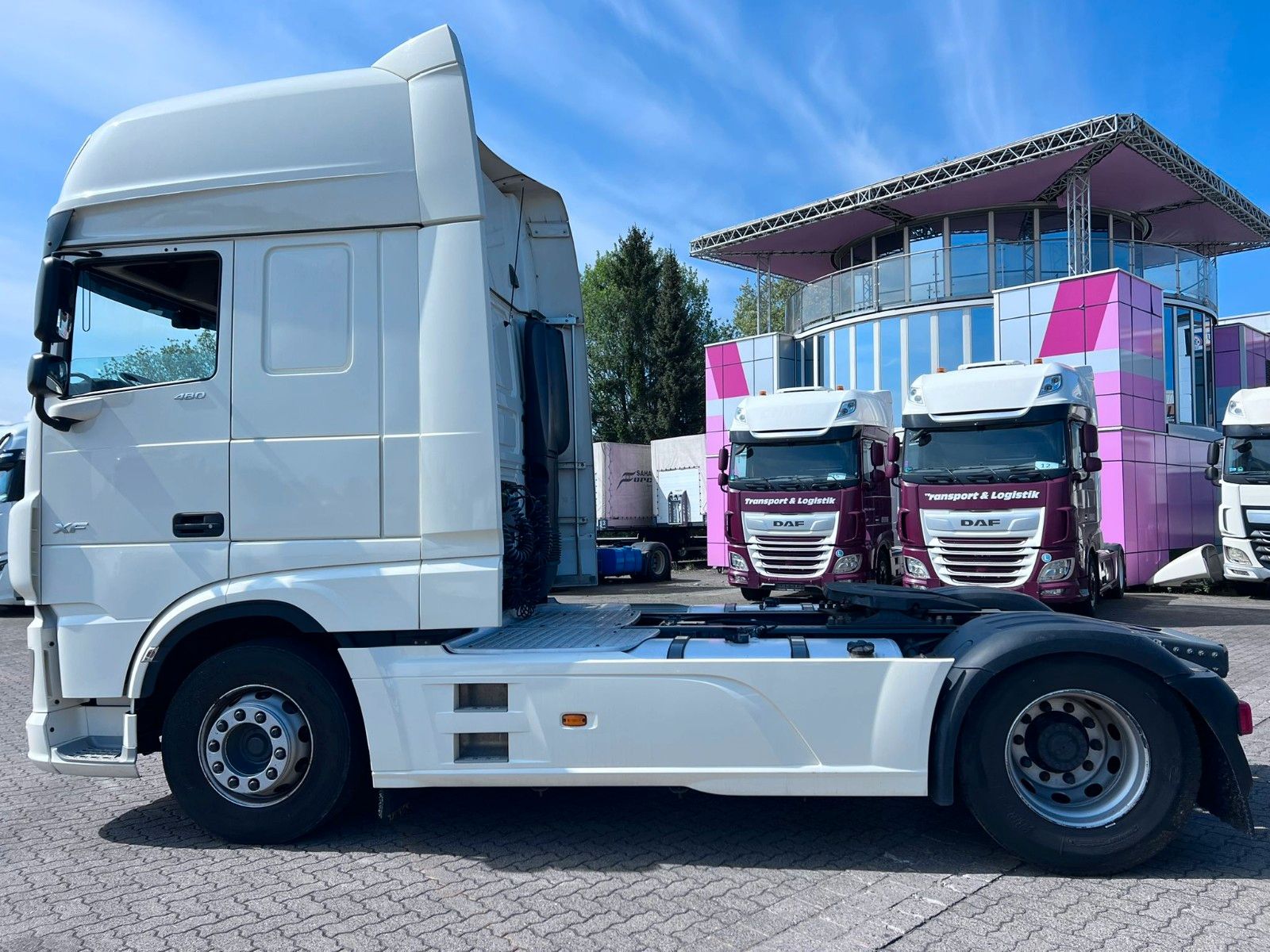 Fahrzeugabbildung DAF DAF 2 Stück SSC XF 480 FT, Intarder