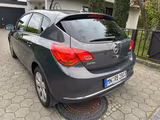 Opel Astra J 1.6 CDTI ecoFLEX Exklusiv 136PS HU 11/27 - Opel Astra Ecoflex mit Diesel-Antrieb