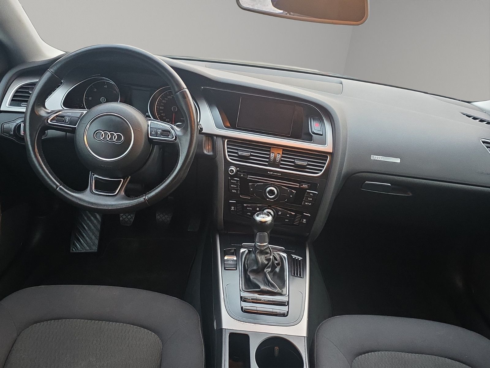 Fahrzeugabbildung Audi A5 Sportback 2.0 TDI S-LINE PDC+AHK+KLIMA