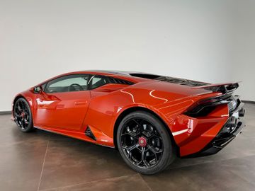 Lamborghini Tecnica LP 640-2