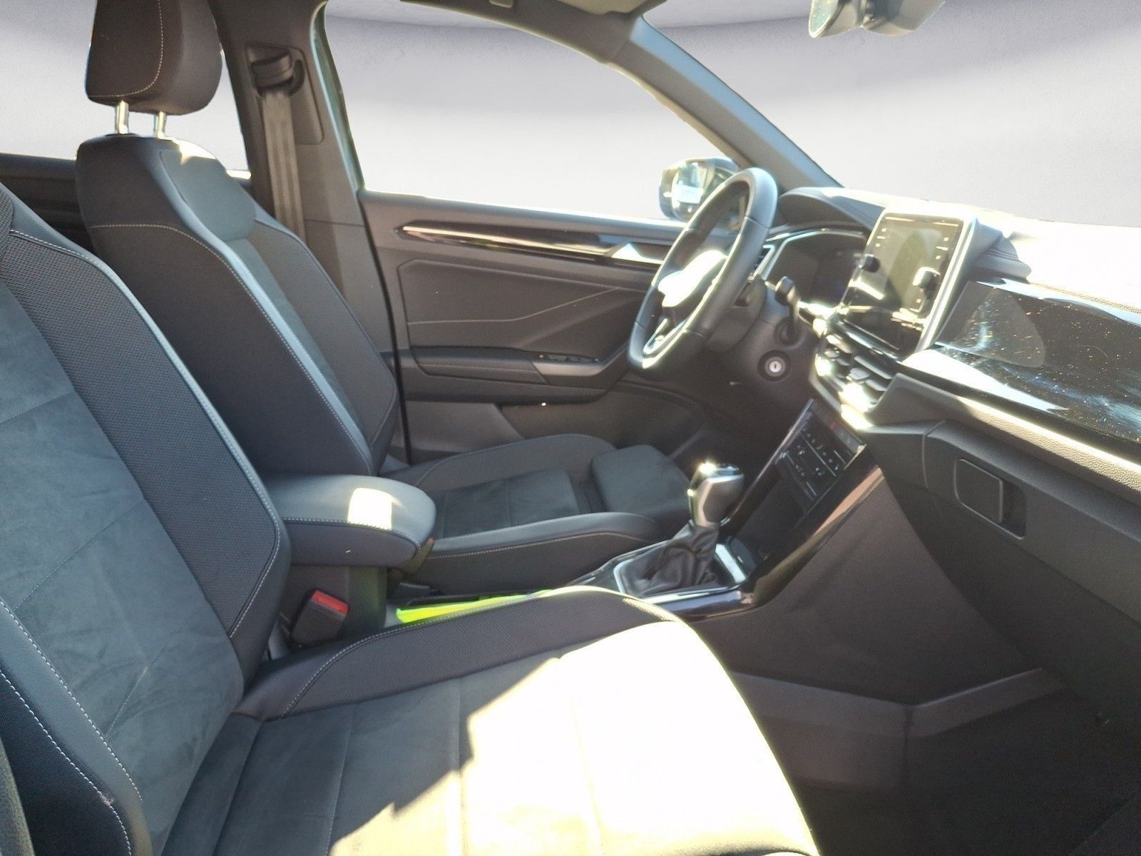 Volkswagen T-Roc - Bild 9