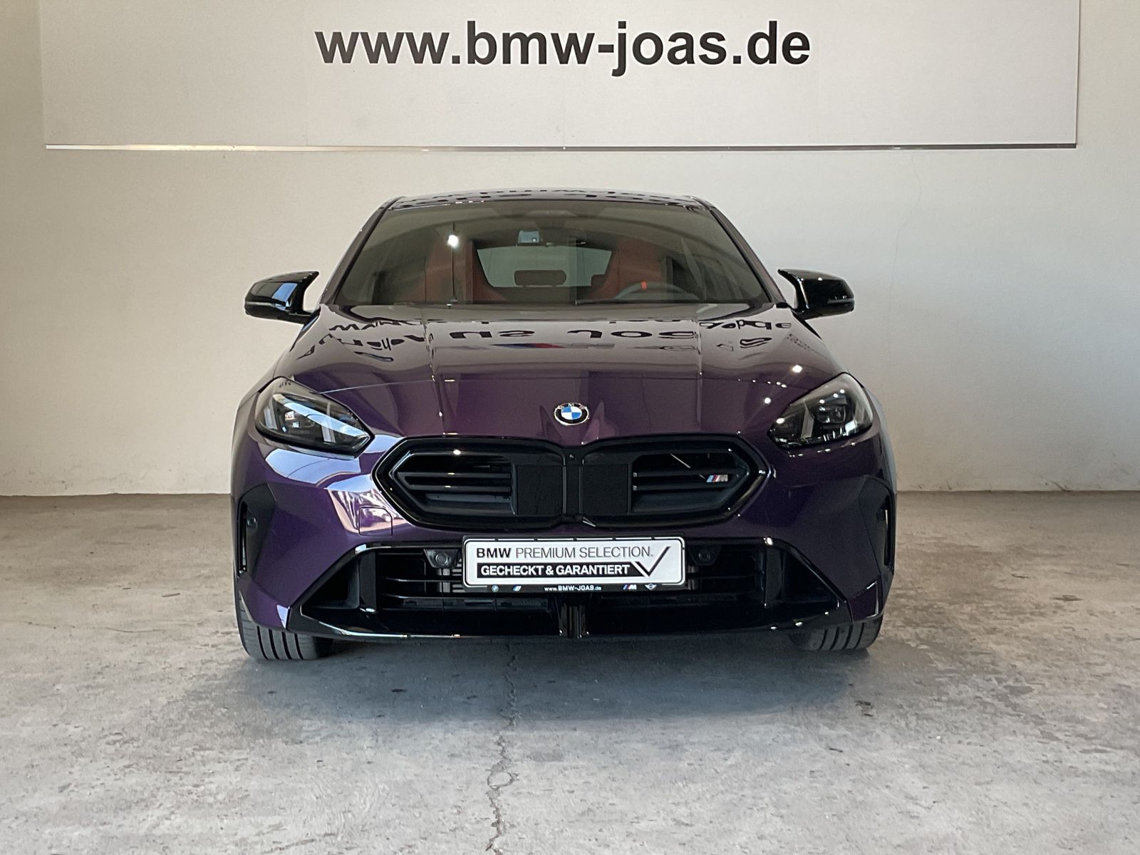 Fahrzeugabbildung BMW M135 xDrive M Sportpaket Pro, M Sportsitze, Head