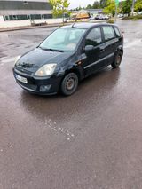 Ford Fiesta 1.6 90 PS Tüv neu - Ford Fiesta aus 2006: 1.6