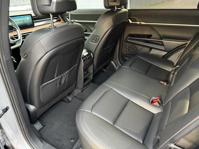 Fahrzeugabbildung KGM Torres EVX Bliss Key*LED*LHZ*Navi*PDC*SH*ALU