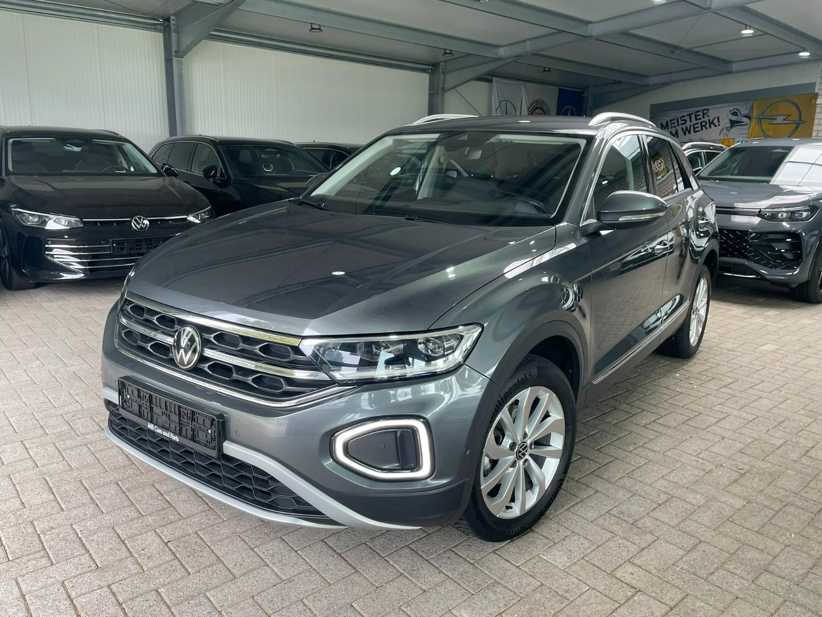 Volkswagen T-Roc 1.5 TSI DSG Style ACC SHZ LED IQ-Light
