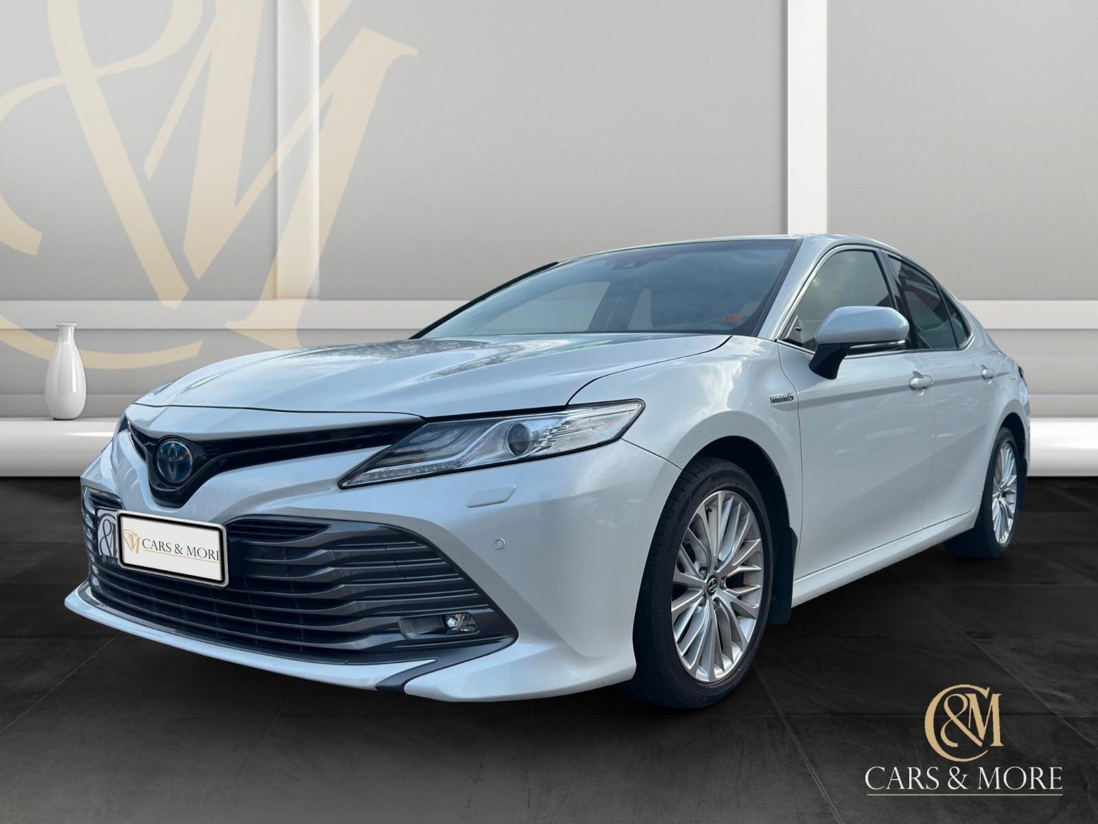 Toyota Camry Hybrid Executive Leder Navi RFK LED SHZ