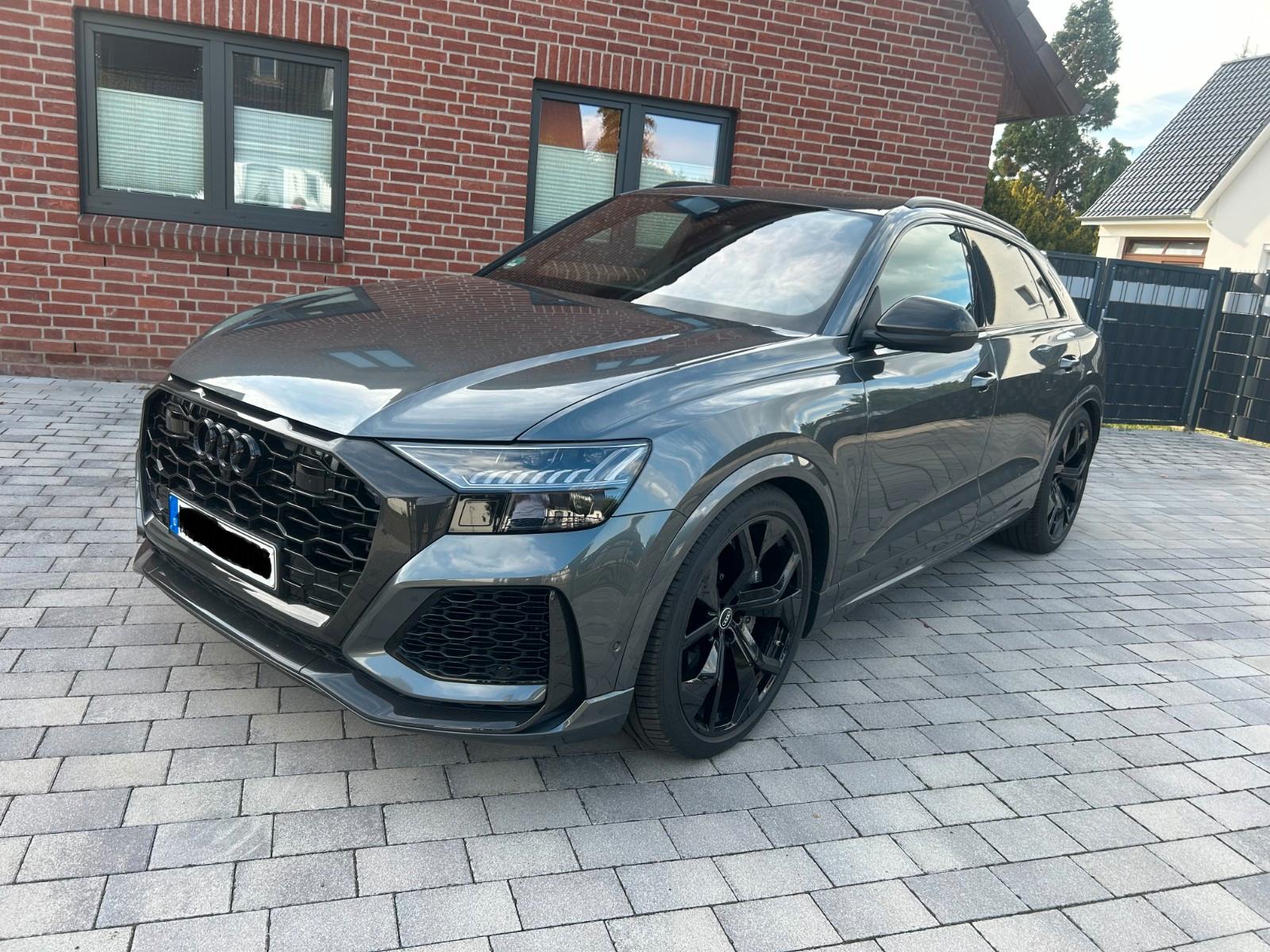 Audi RSQ8 DYN 4.0 TFSI Quattro TÜV-NEU-VMAX-2xCarbon