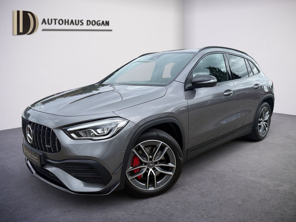 Image of Mercedes-Benz GLA 35 AMG