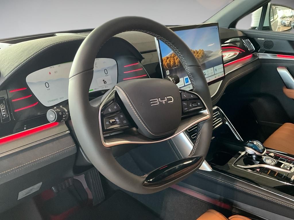 BYD TANG