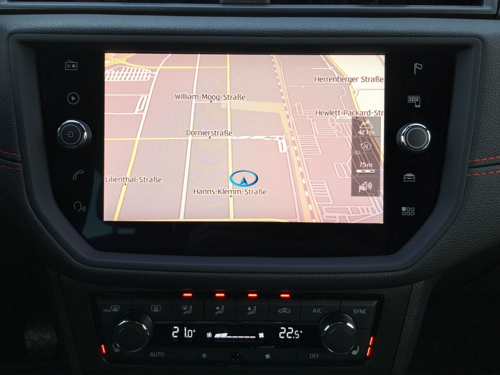 Arona FR 1.5 TSI Klimaauto Navi SHZ PDC Kamera