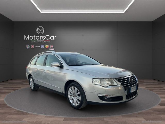 Volkswagen VOLKSWAGEN Passat 2.0 TDI DPF Var. DSG Highline