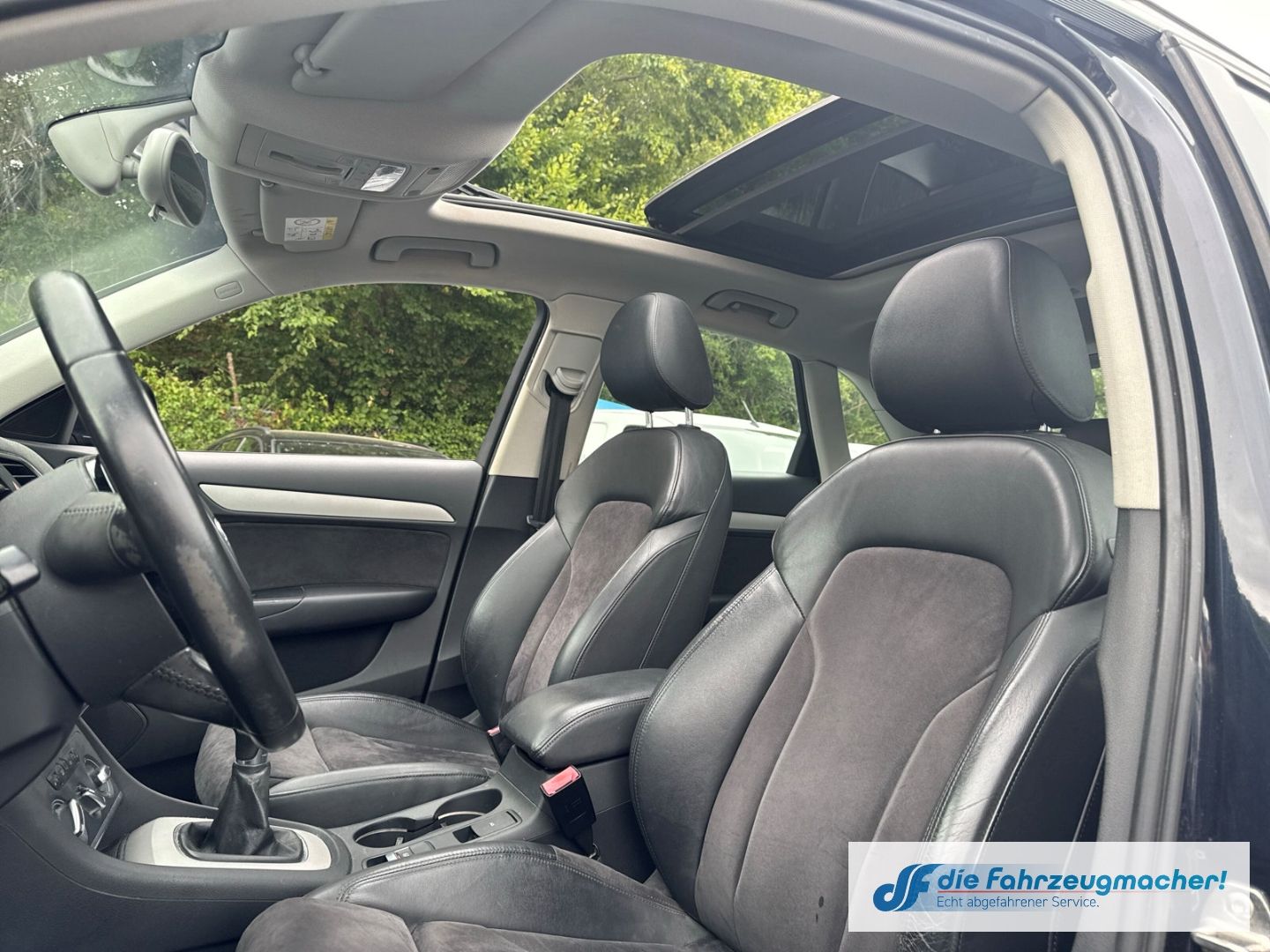 Fahrzeugabbildung Audi Q3 2.0 TDI El. Panodach Leder Soundsystem *EXPOR