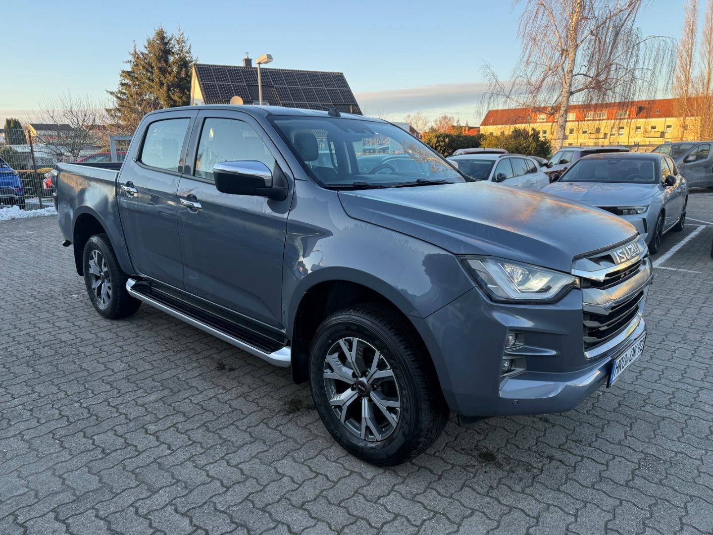Fahrzeugabbildung Isuzu D-Max Double Cab LSE 1.9 mit SHZ+RFK