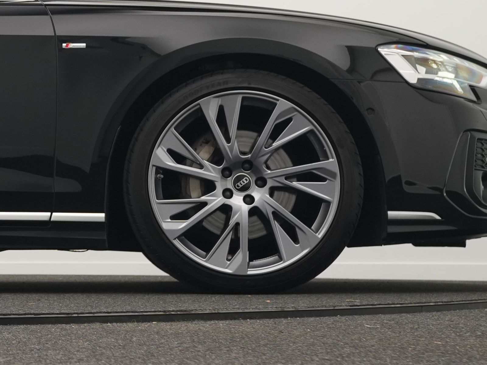 Audi A8 - Bild 50