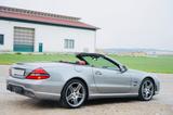 Mercedes-Benz SL 63 AMG AMG - silberne Mercedes-Benz SL 63 AMG